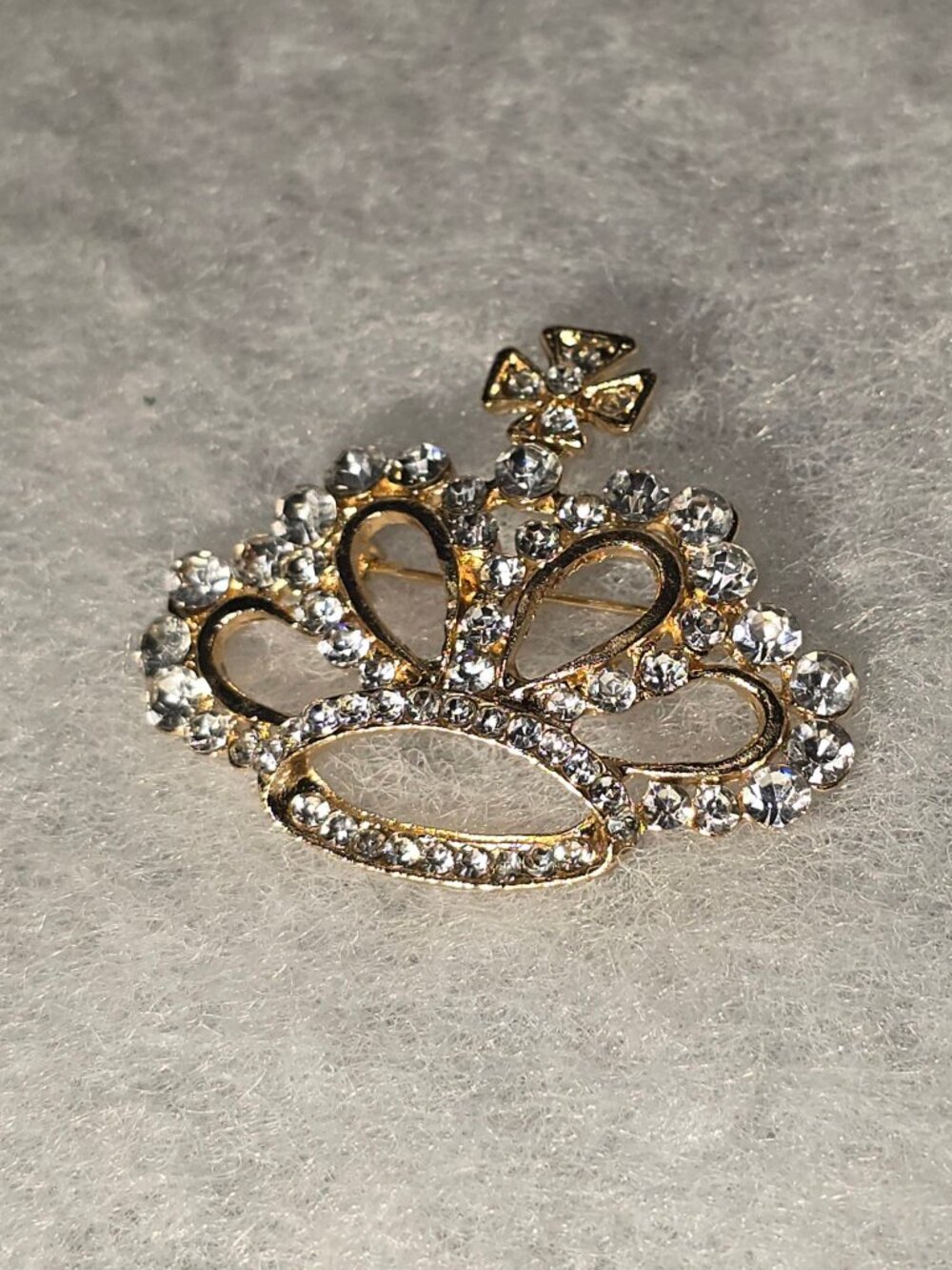 Crown Brooch – Gold Tone Iced Out Crystal Crown Pin